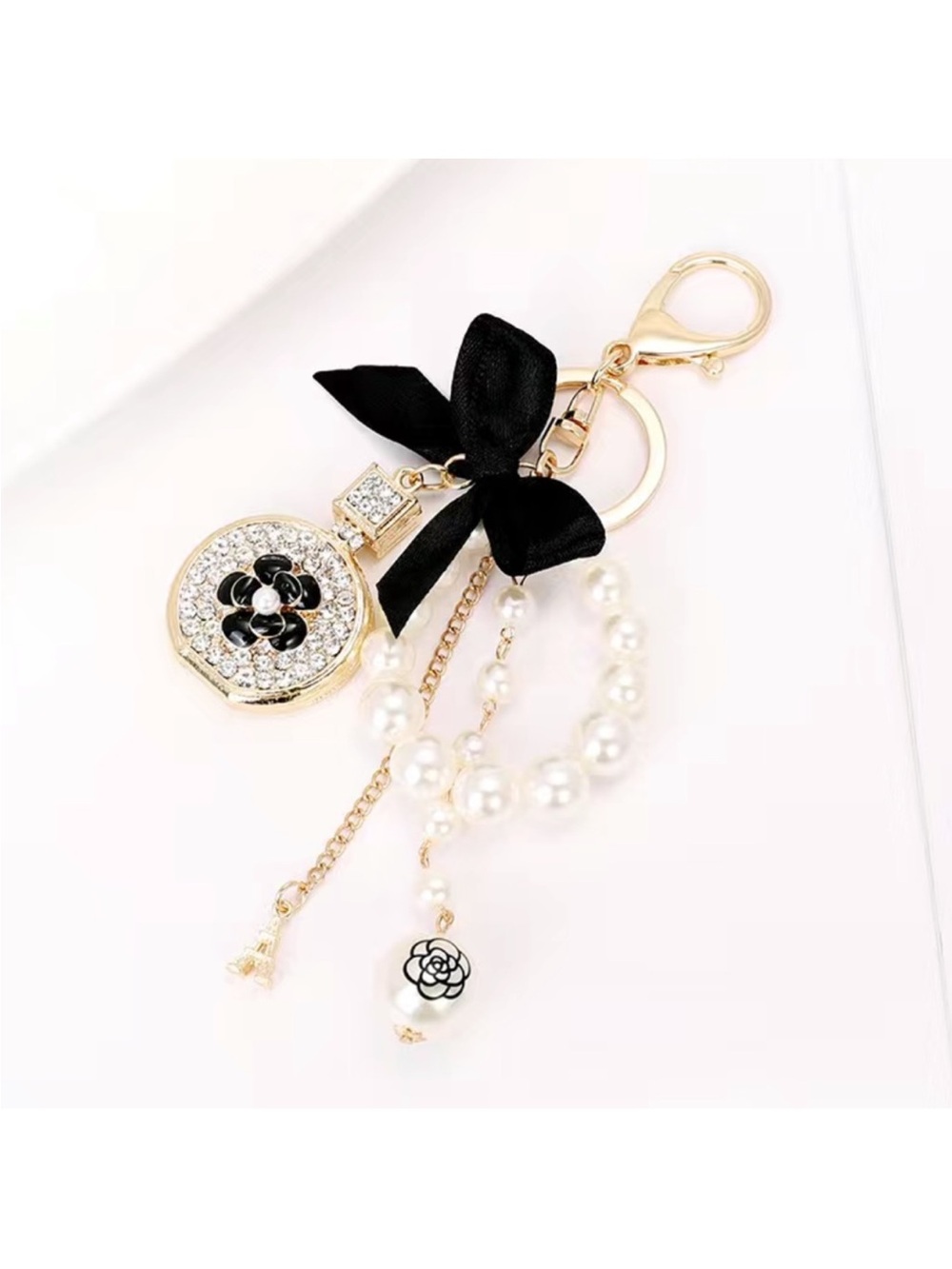 Elegant Black and Gold Key Holder